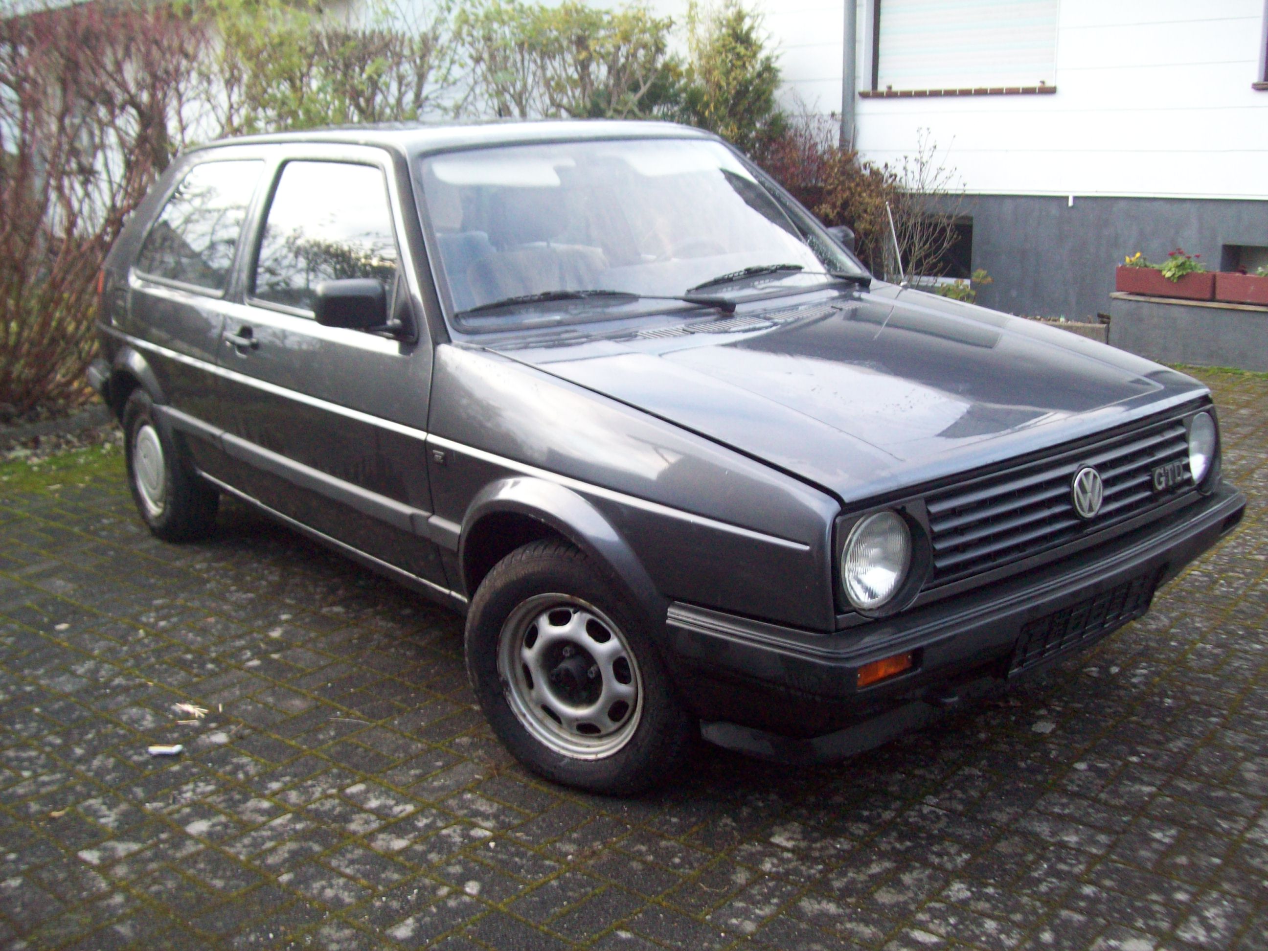 Goodbye GOLF Diesel ! Mein langj&auml;hriger Begleiter ist nun leider verkauft, wird aber nach einer Frischzellenkur in einigen Wochen in den Ardennen sein Leben fortsetzen!